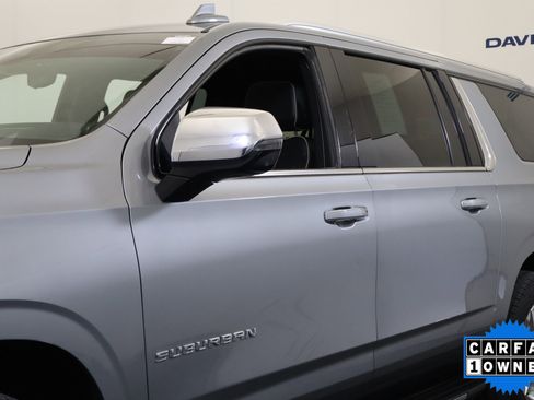 Certified 2023 Chevrolet Suburban Premier w/ Premium Package image 12