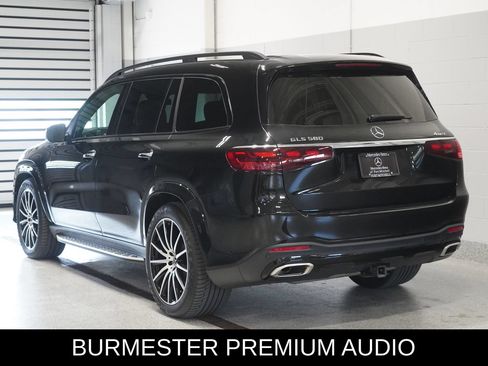 Used 2024 Mercedes-Benz GLS 580 4MATIC image 4