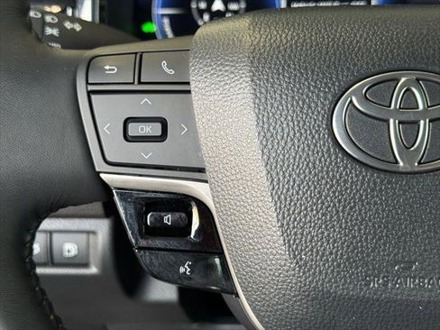 Certified 2025 Toyota Camry XLE FWD image 24