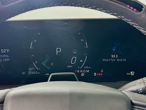 Used 2025 Cadillac CT5 Premium Luxury image 25