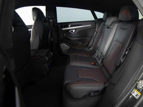 Used 2024 Lamborghini Urus S AWD/4WD image 39