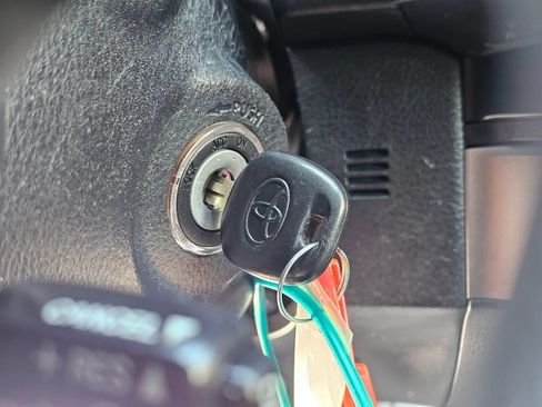 Used 2022 Toyota Tacoma SR RWD image 26