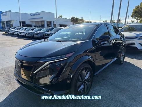 Used 2024 Nissan Ariya FWD image 7