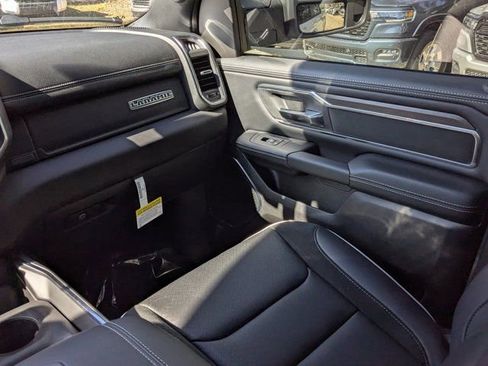 New 2026 RAM 1500 Laramie w/ Laramie Preferred Package AWD/4WD image 17