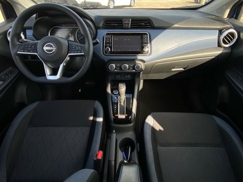 Used 2023 Nissan Versa SV image 14