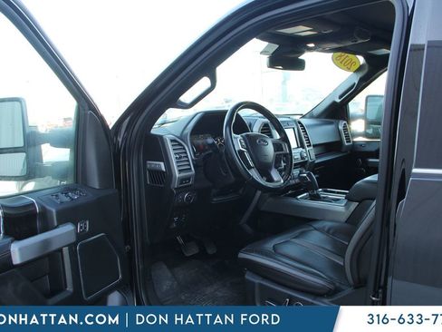 Used 2018 Ford F150 Platinum w/ Equipment Group 701A Luxury image 3