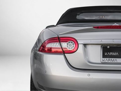 Used 2010 Jaguar XK Convertible image 44