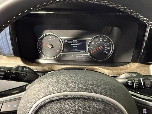 Used 2021 Kia Sorento EX w/ Panoramic Sunroof Package image 19