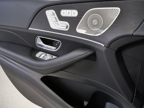 New 2026 Mercedes-Benz GLE 350 4MATIC image 13