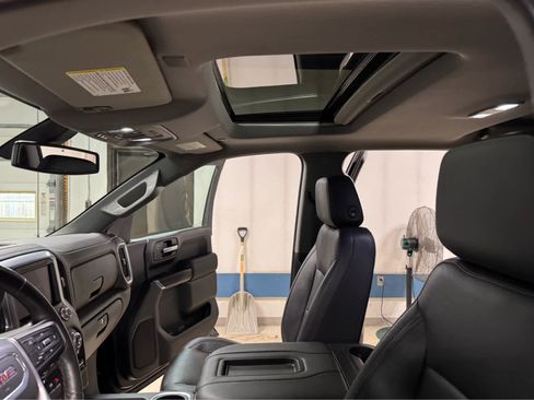 Used 2019 GMC Sierra 1500 SLT w/ SLT Premium Package image 15