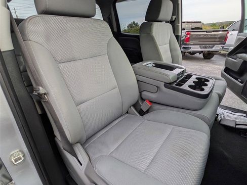 Used 2019 GMC Sierra 2500 4x4 Crew Cab w/ Sierra Convenience Package image 19