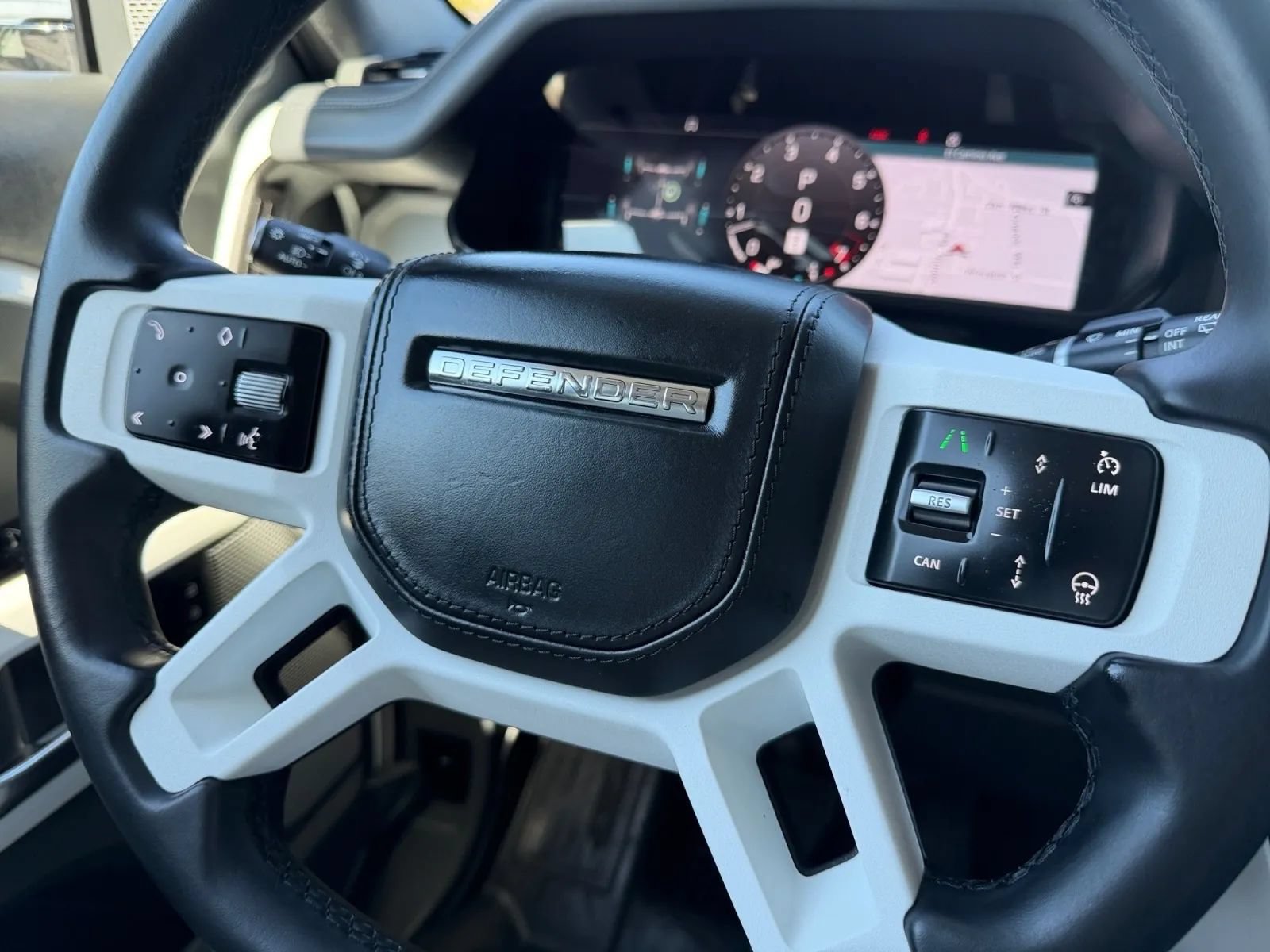 Used 2023 Land Rover Defender 130 First Edition AWD/4WD image 23