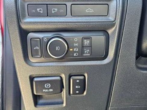 Used 2021 Ford F150 Lariat w/ Equipment Group 502A High AWD/4WD image 34