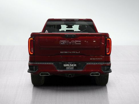 Used 2024 GMC Sierra 1500 Denali AWD/4WD image 4