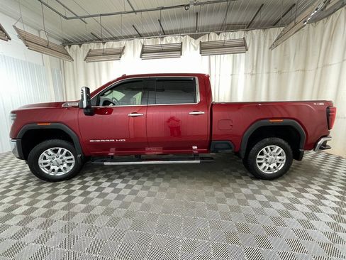 Used 2024 GMC Sierra 2500 SLT w/ SLT Premium Package image 21