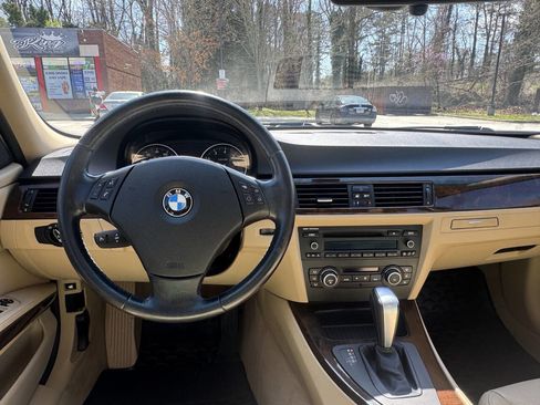 Used 2011 BMW 328i Sedan image 12