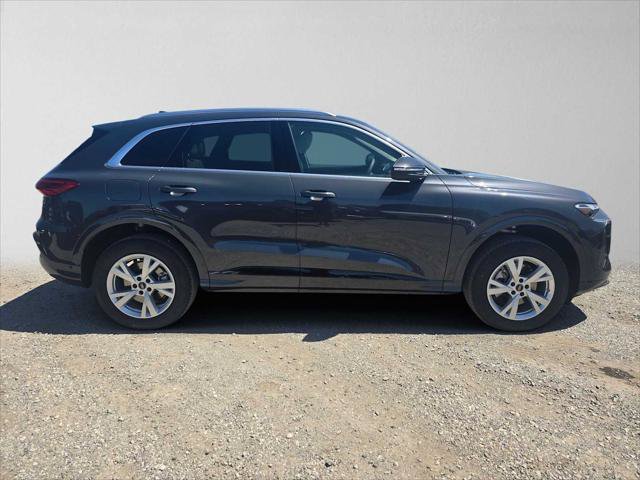 New 2026 Audi Q5 Premium AWD/4WD image 2