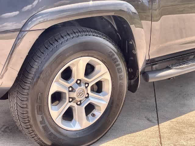 Used 2018 Toyota 4Runner SR5 Premium RWD image 9