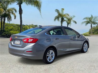 Used 2019 Chevrolet Cruze LT w/ Convenience Package