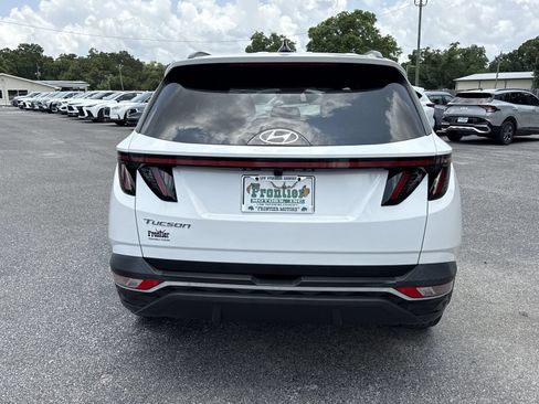 Used 2023 Hyundai Tucson SEL w/ Convenience Package FWD image 4