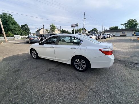 Used 2013 Honda Accord LX image 36