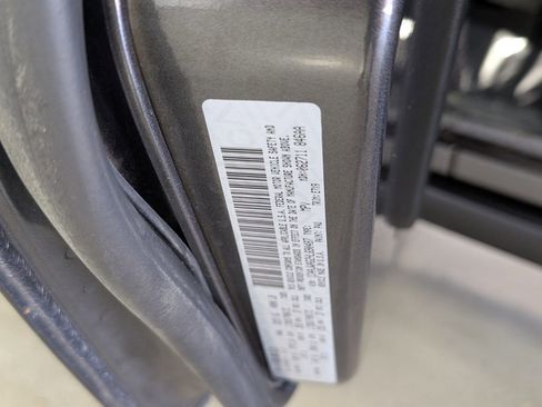 Used 2017 Jeep Wrangler Sport image 17