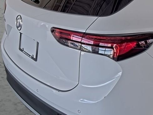 Used 2021 Buick Envision Preferred FWD image 15