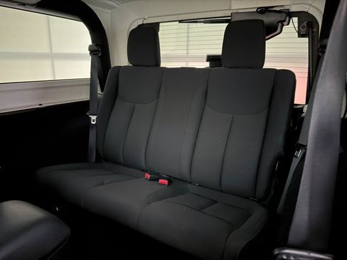 Used 2015 Jeep Wrangler Sport AWD/4WD image 21