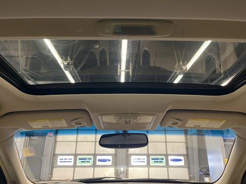 Used 2017 INFINITI QX50 AWD w/ Deluxe Touring Package image 31