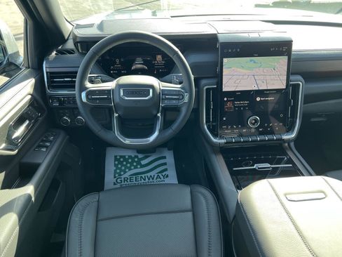 New 2026 GMC Yukon Denali w/ Sun & Power Step Package image 22