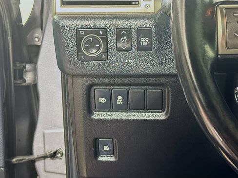 Used 2017 Lexus GX 460 Premium AWD/4WD image 11