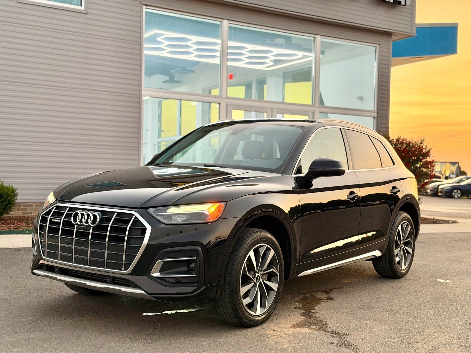 Used 2021 Audi Q5 2.0T Premium Plus AWD/4WD image 11