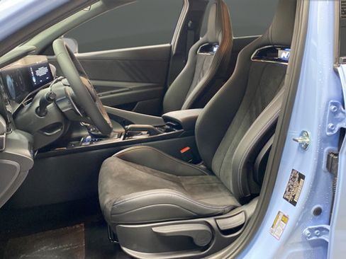 New 2026 Hyundai Elantra N FWD image 9