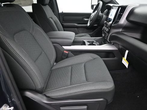 New 2026 RAM 1500 Express AWD/4WD image 12