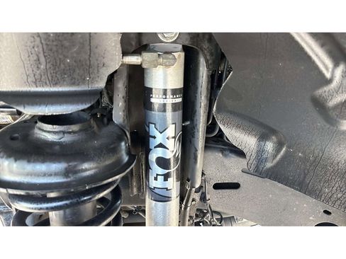 Used 2021 Jeep Gladiator Rubicon AWD/4WD image 18