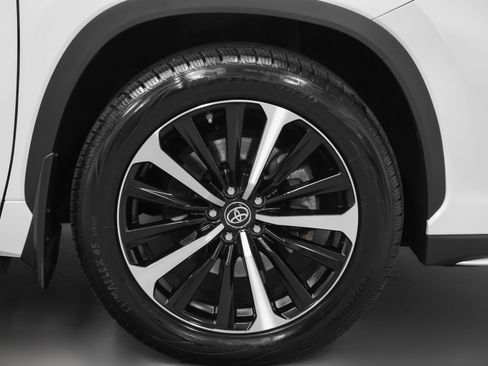 Used 2022 Toyota Highlander XSE image 15