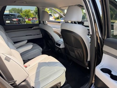 Used 2024 Hyundai Palisade SEL AWD/4WD image 33