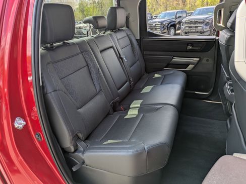 Used 2024 Toyota Tundra SR5 w/ SR5 Premium Package AWD/4WD image 18