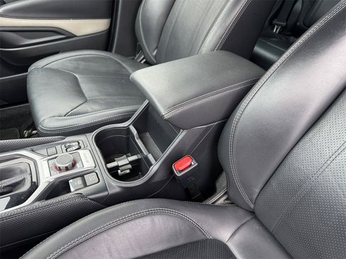 Used 2023 Subaru Forester Limited w/ Popular Package #2 image 30