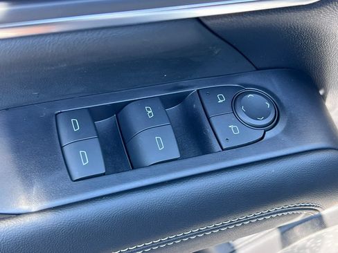 New 2027 GMC Terrain Elevation w/ Elevation Premium Package AWD/4WD image 15