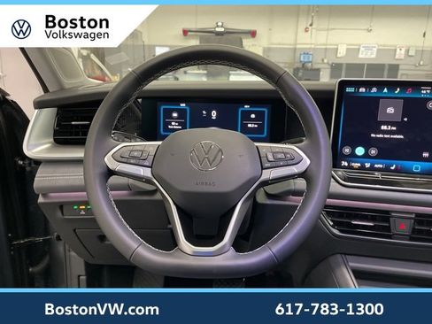 New 2025 Volkswagen Tiguan SE image 15