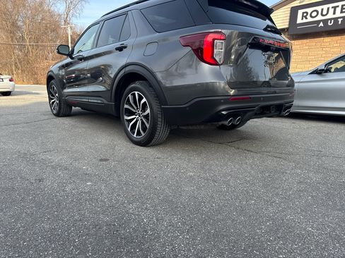 Used 2020 Ford Explorer ST image 13