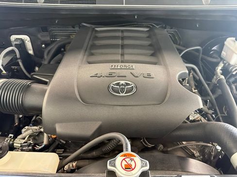 Certified 2018 Toyota Tundra SR RWD image 31