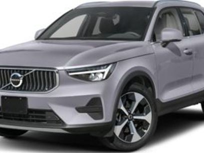 Certified 2025 Volvo XC40 B5 Plus