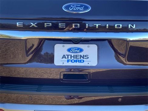 Certified 2024 Ford Expedition Limited image 41