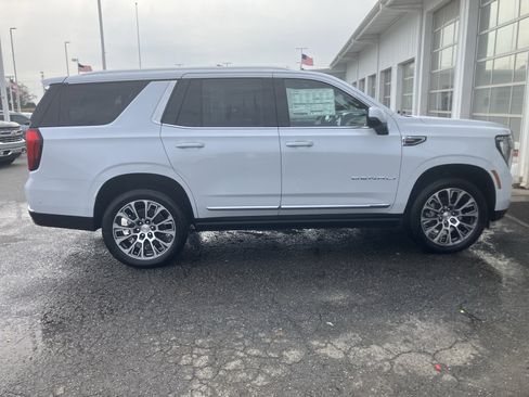New 2026 GMC Yukon Denali image 11