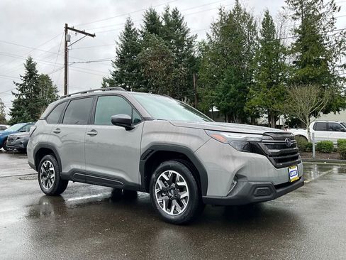 New 2026 Subaru Forester Premium image 2