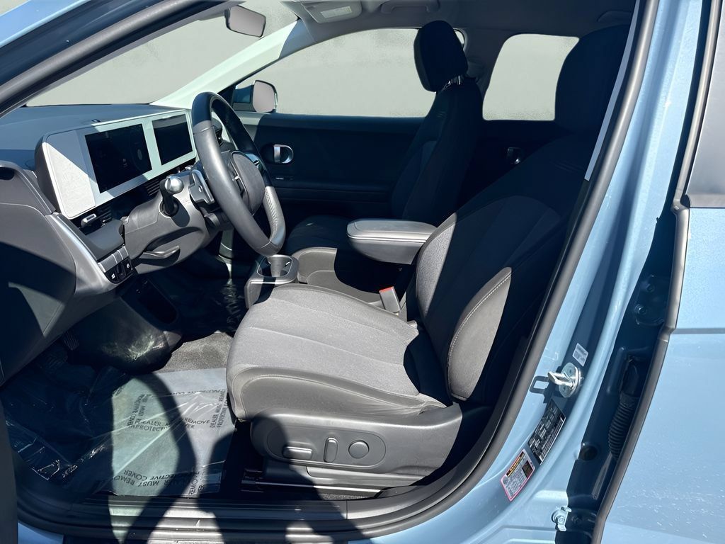 Used 2023 Hyundai Ioniq 5 SE AWD/4WD image 9