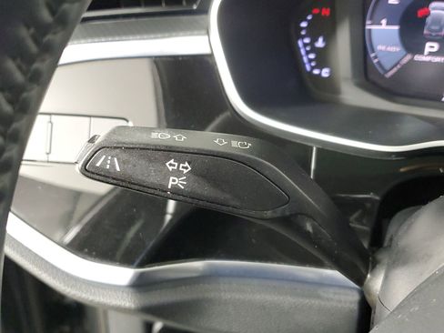 Used 2020 Audi Q3 2.0T Premium w/ Convenience Package image 37