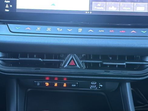 New 2026 Dodge Charger R/T image 25